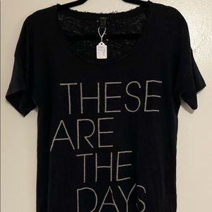 J crew brand t shirt size S